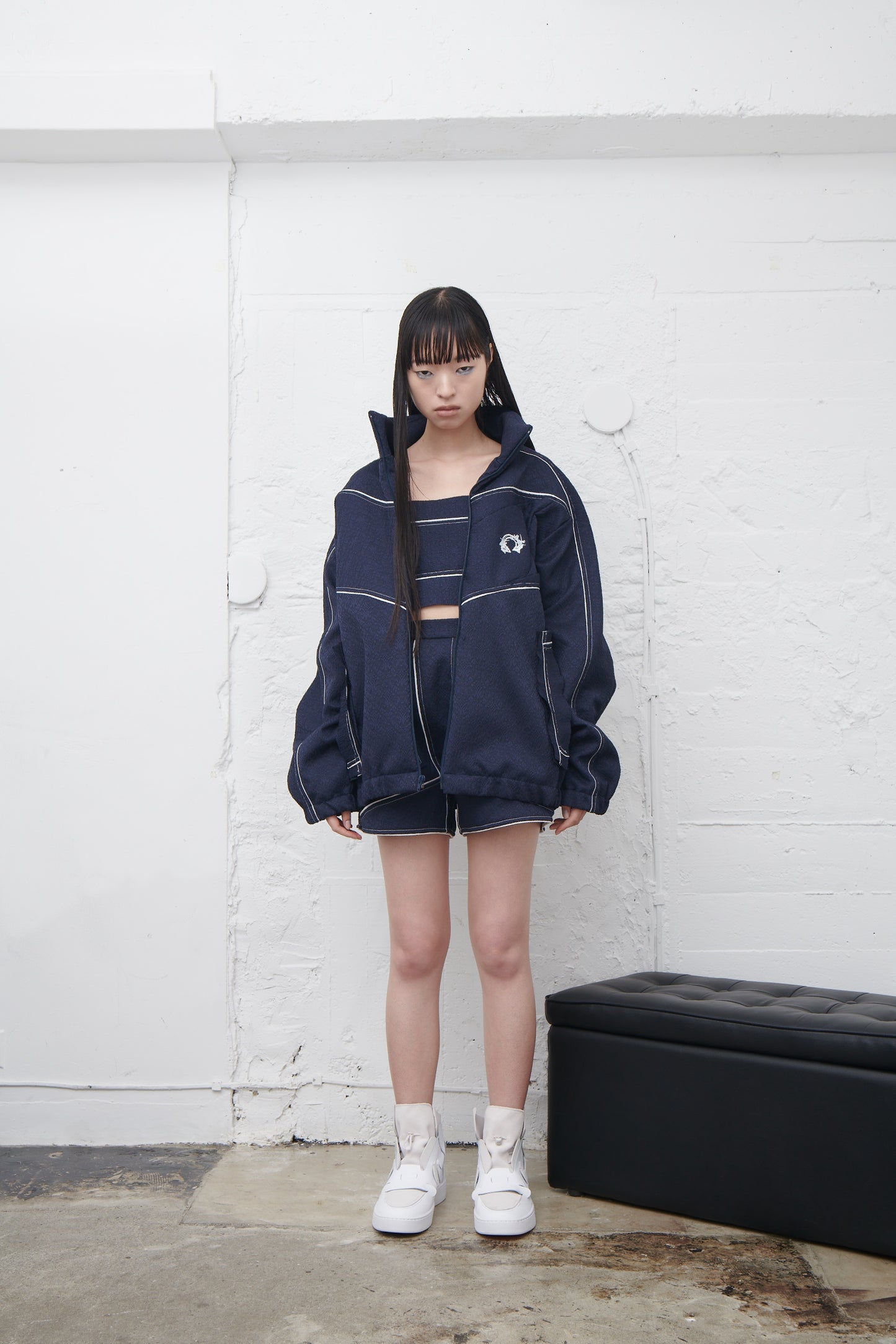 Ω19AW ジャージトップ 紺